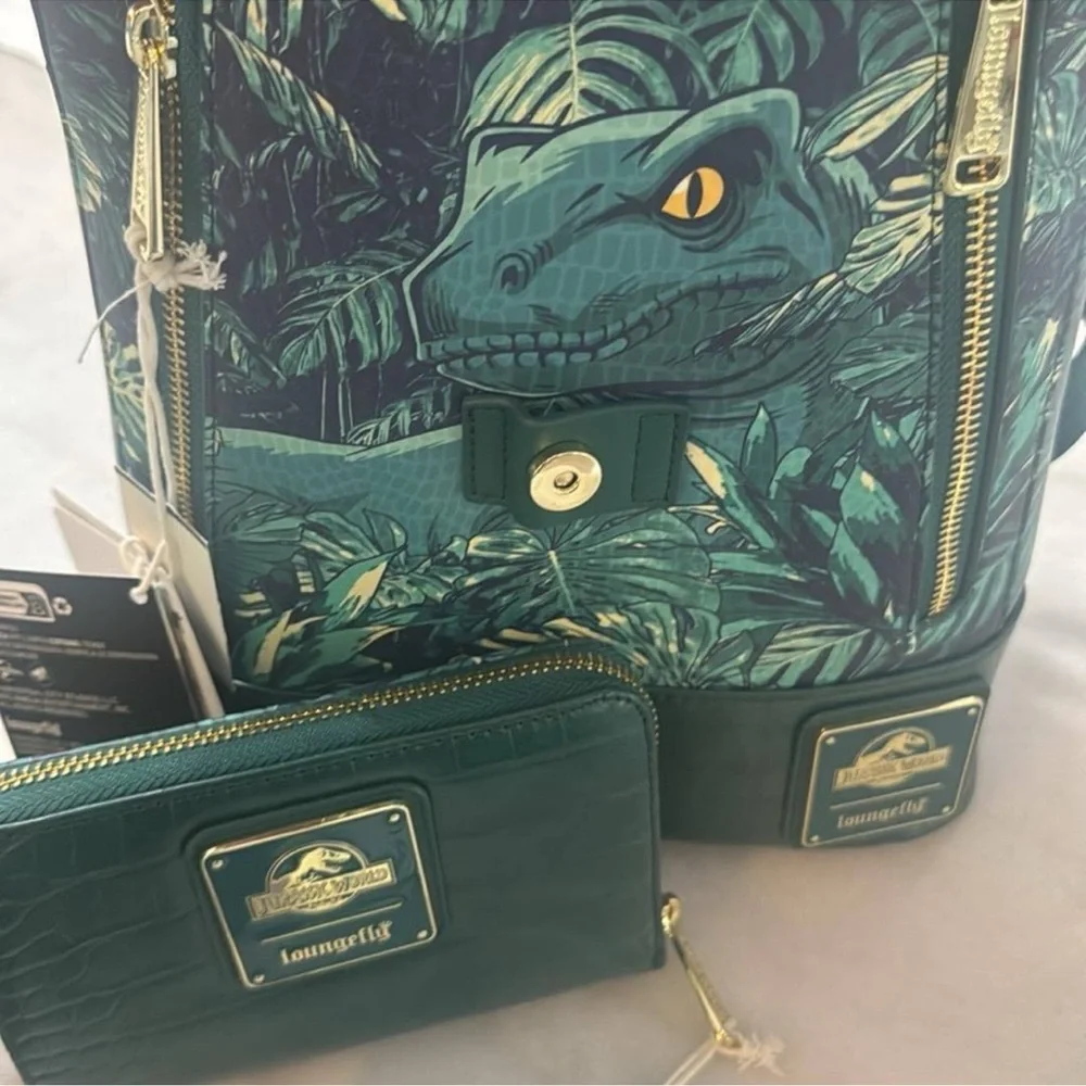 Jurassic World Jungle Velociraptor Glow Drawstring Mini Backpack